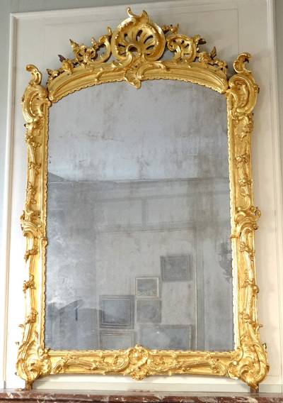 Very fine, early Louis XV period overmantle mirror