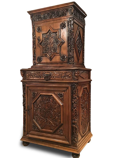 French, late Renaissance/early Baroque period (Louis XIII) petite deux corps