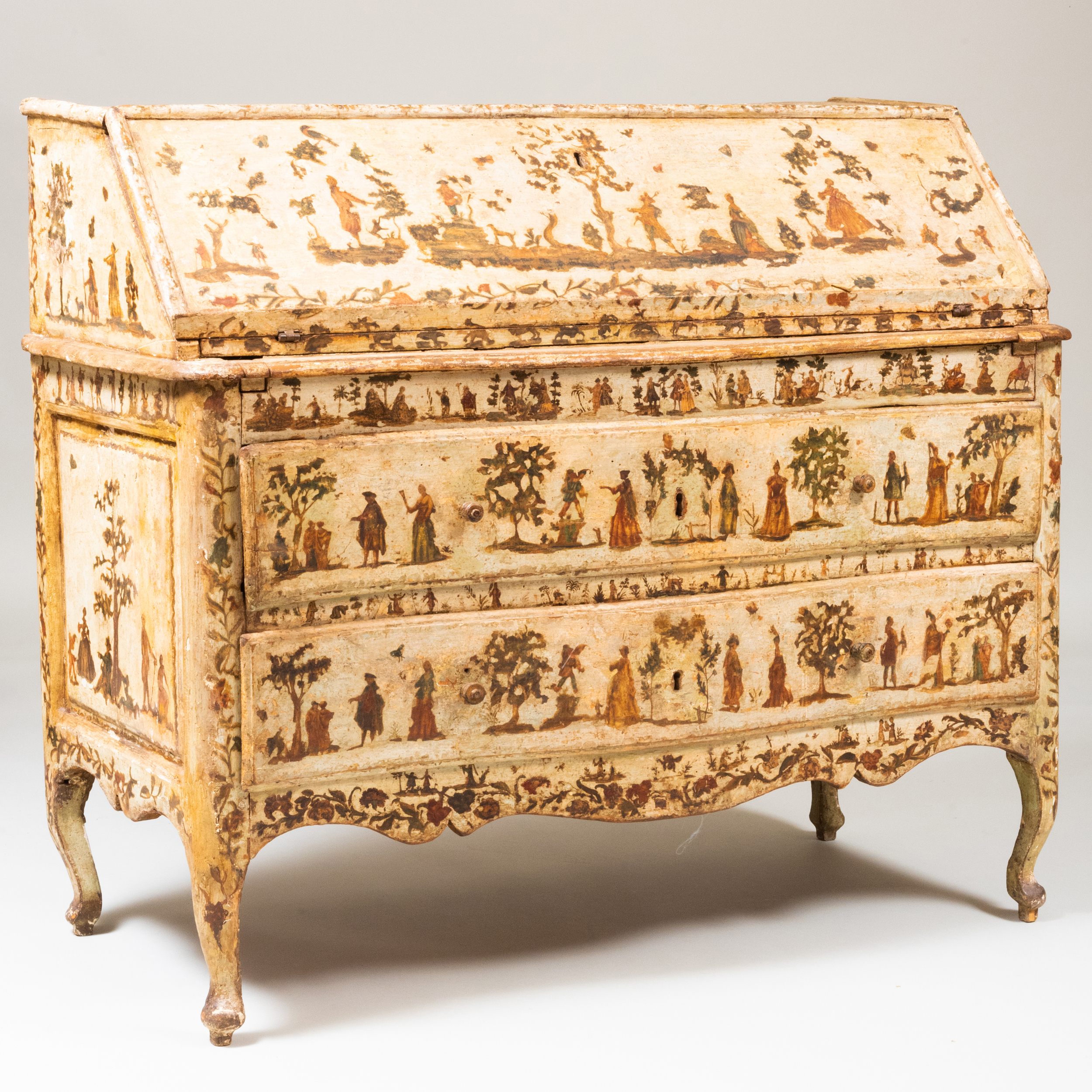Exceptional, Venetian, Rococo period, Lacca Povera commode scriban