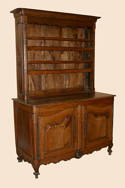 Louis XV period vaisselier
