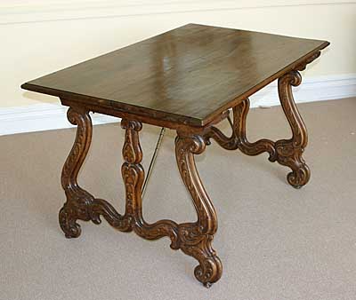 Catalan, Baroque period refectory table