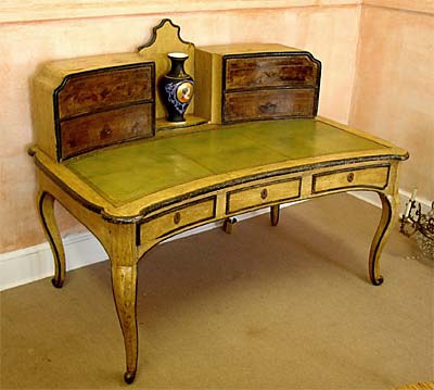 Italian, Louis XV period 'cartonnier'