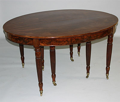 Restauration period, extending dining table