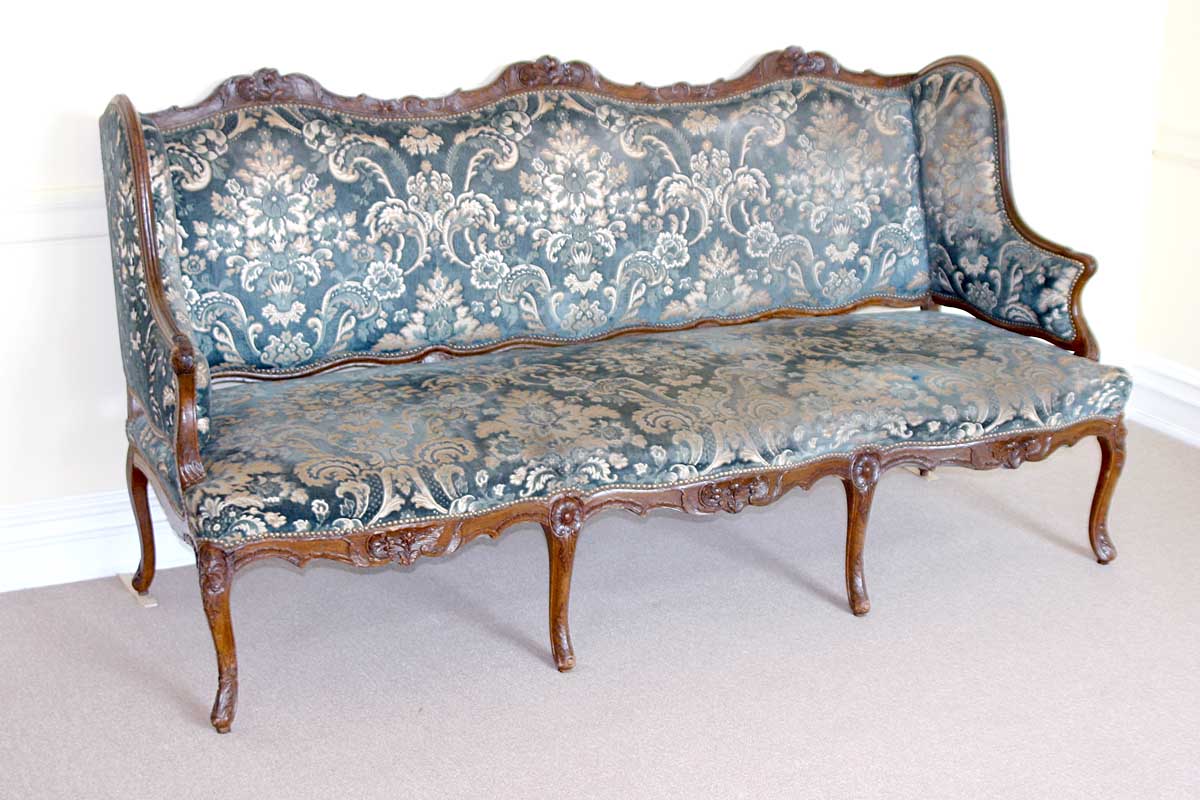 French, Provençal, Regence period canapé